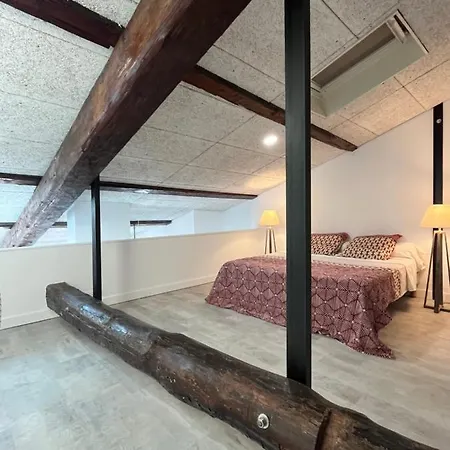 Loft-Holiday 2 Spacieux A Proximite De La Plage דירה